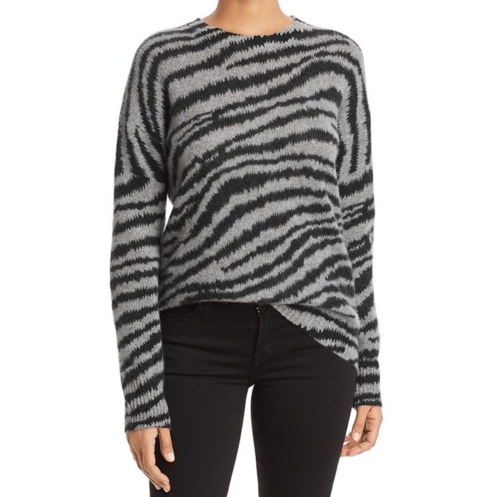 C By Bloomingdales Womens Cashmere Sweater Size Small Grey Black Zebra‎ Pattern